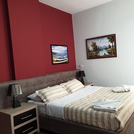 Perandor Beach Durres Bagian luar foto
