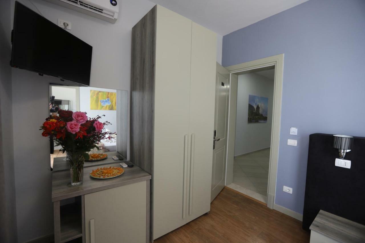 Perandor Beach Durres Bagian luar foto