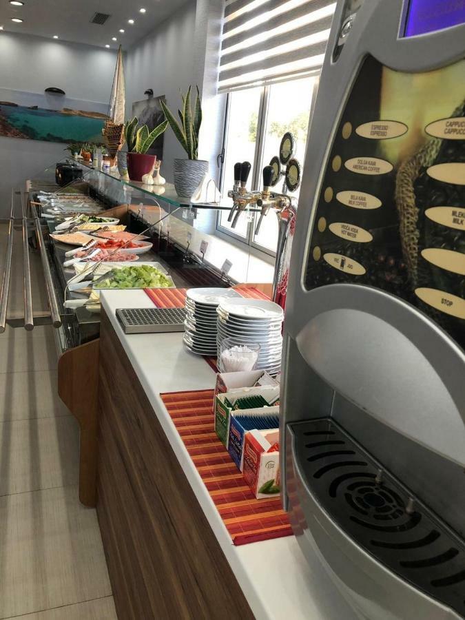 Perandor Beach Durres Bagian luar foto
